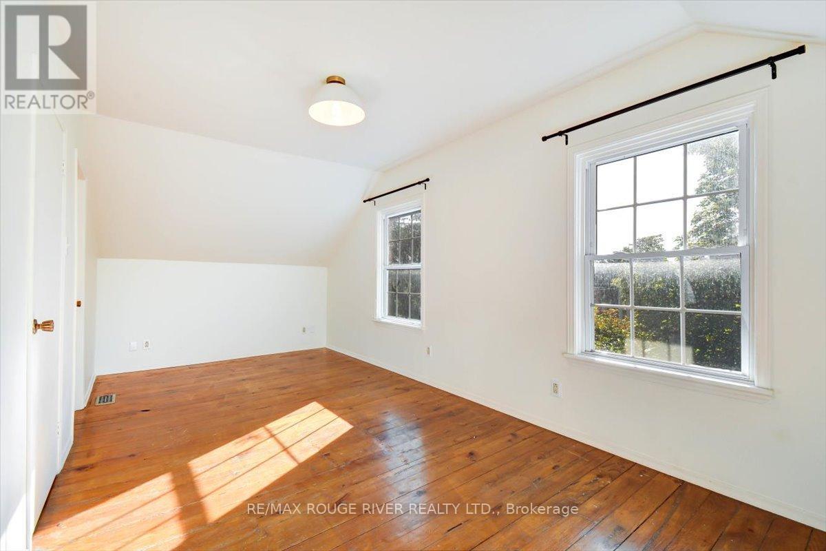 1140 Heritage Line, Otonabee-South Monaghan, ON - Indoor Photo Showing Other Room