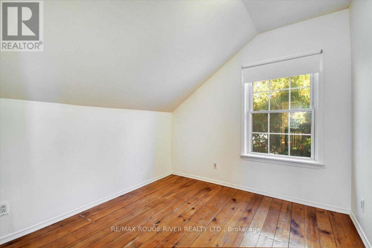 1140 Heritage Line, Otonabee-South Monaghan, ON - Indoor Photo Showing Other Room