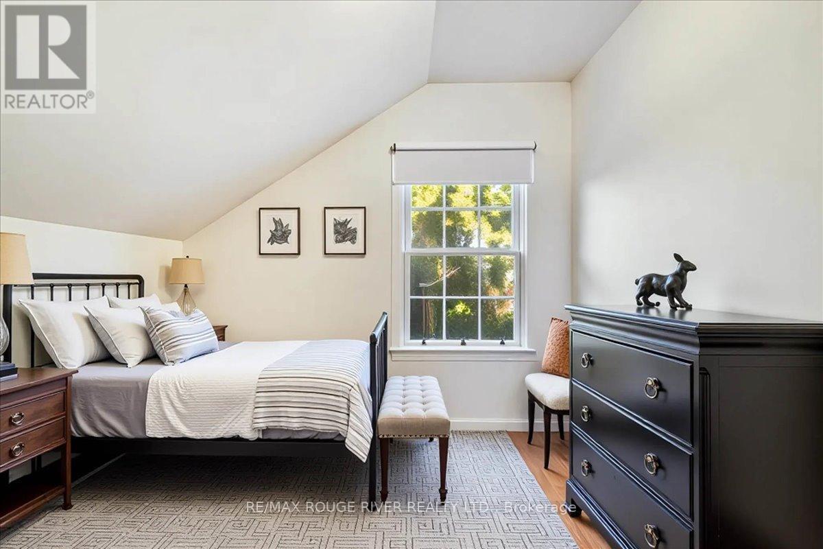 1140 Heritage Line, Otonabee-South Monaghan, ON - Indoor Photo Showing Bedroom