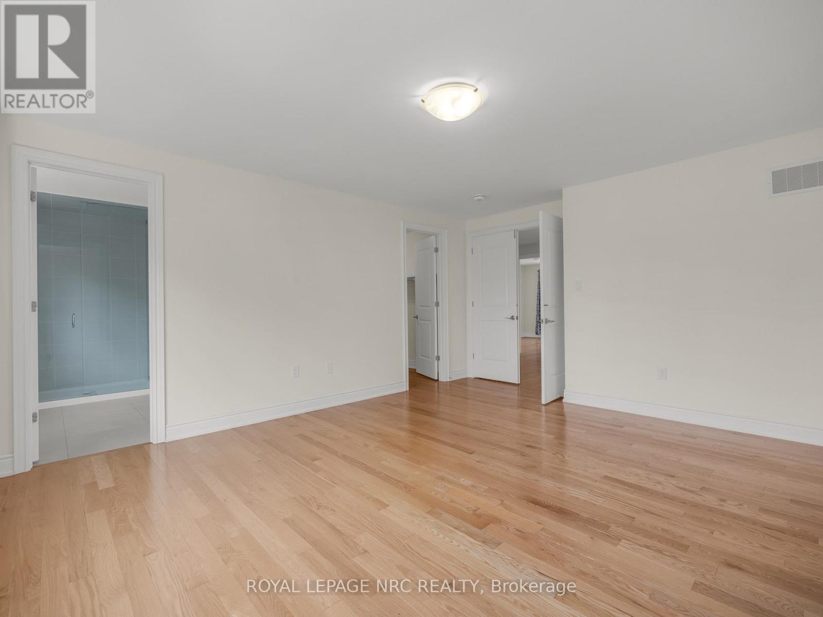 34 Windsor Circle, Niagara-On-The-Lake (Town), ON - Indoor Photo Showing Other Room