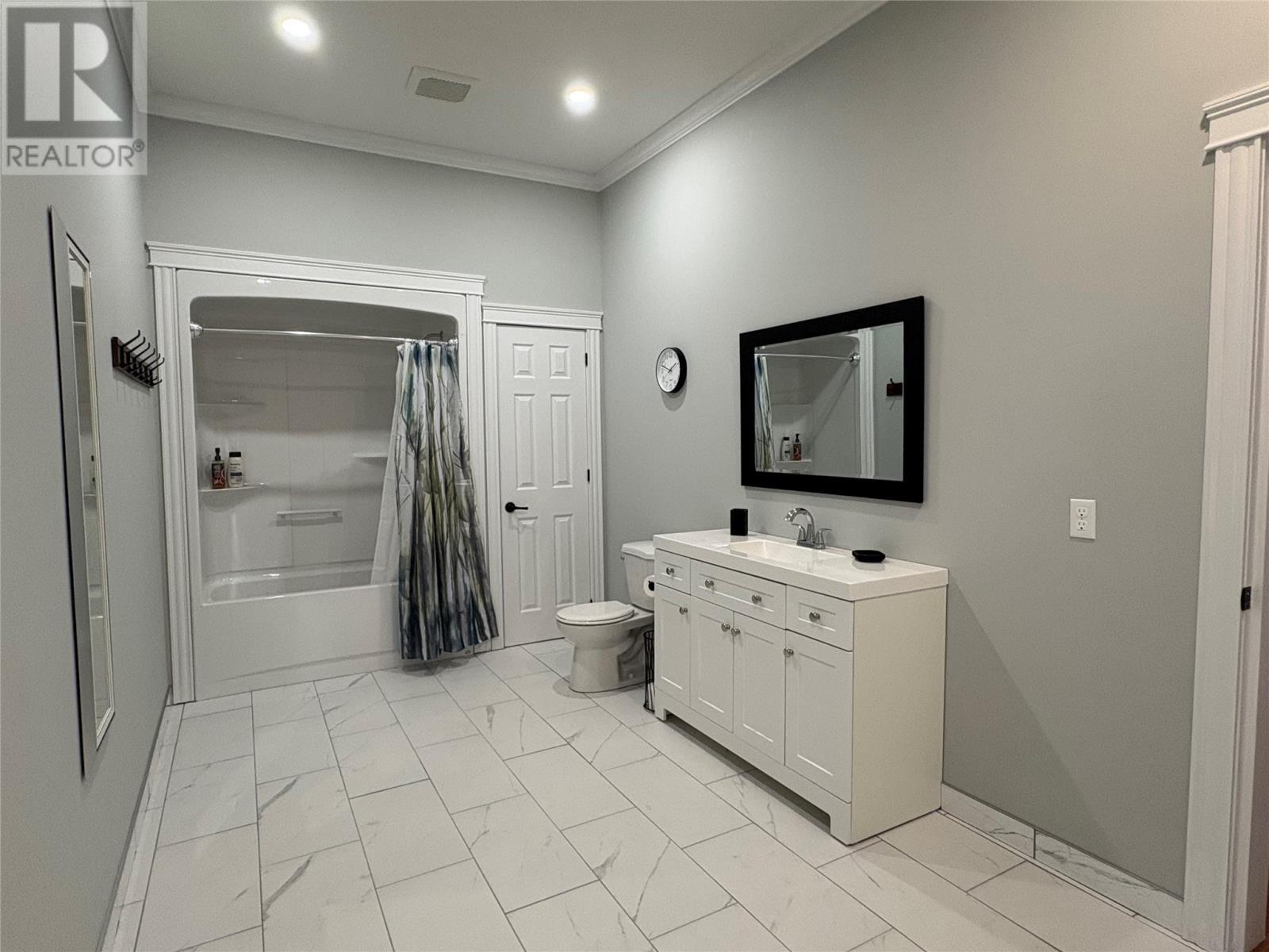 1671 Oceanview Drive, Cape St. George, NL - Indoor Photo Showing Bathroom