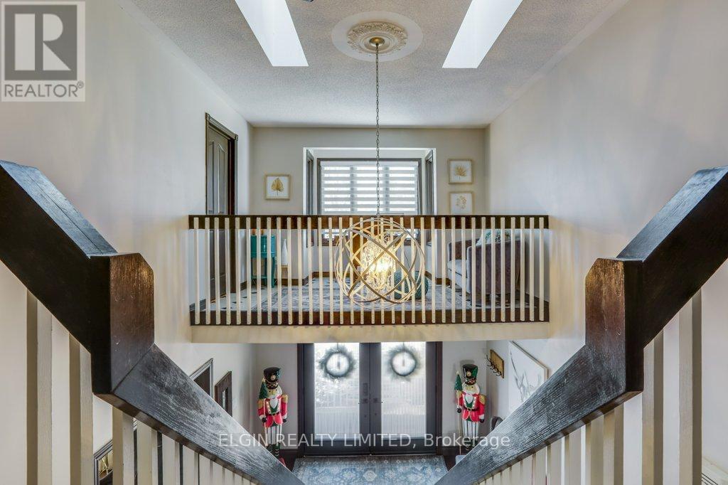 28 Massey Drive, St. Thomas, ON - Indoor Photo Showing Other Room