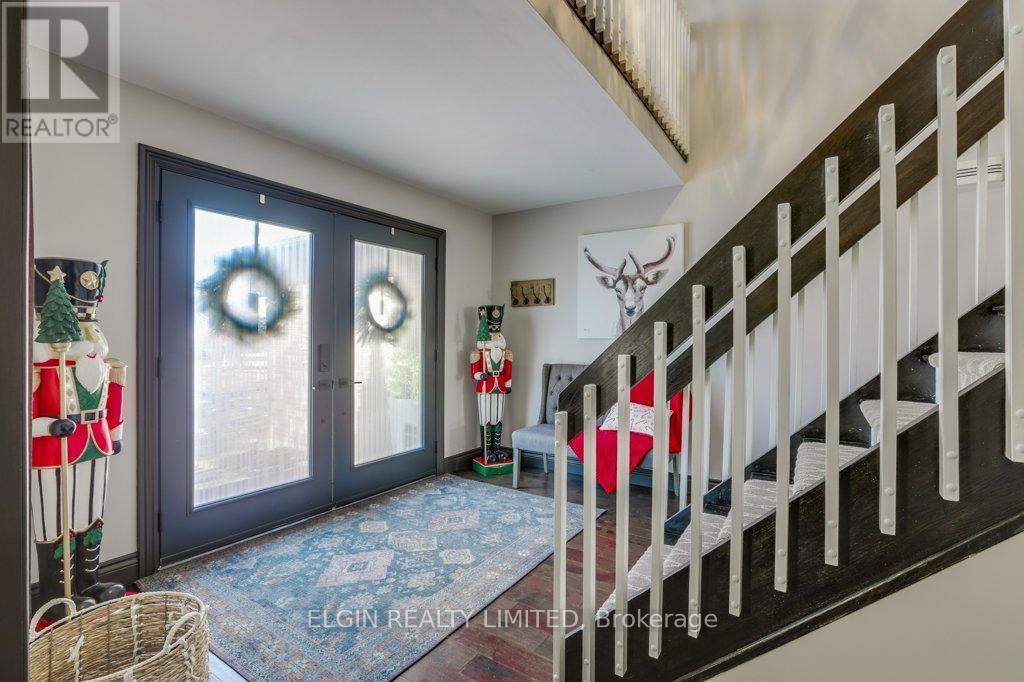 28 Massey Drive, St. Thomas, ON - Indoor Photo Showing Other Room