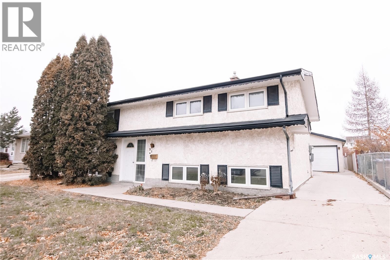 31 Trifunov Crescent, Regina, SK - Outdoor