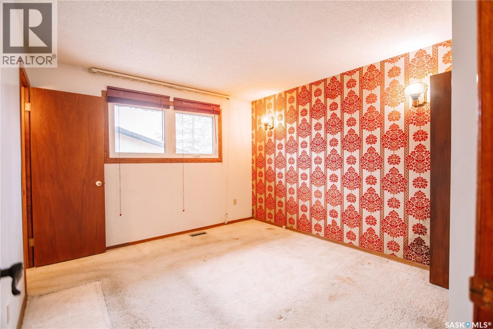 31 Trifunov Crescent, Regina, SK - Indoor Photo Showing Other Room
