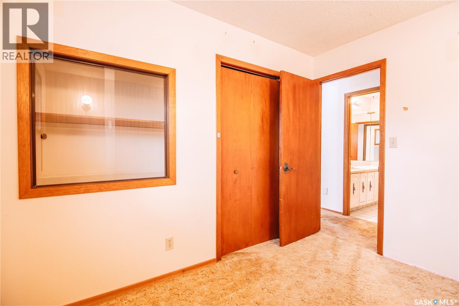 31 Trifunov Crescent, Regina, SK - Indoor Photo Showing Other Room