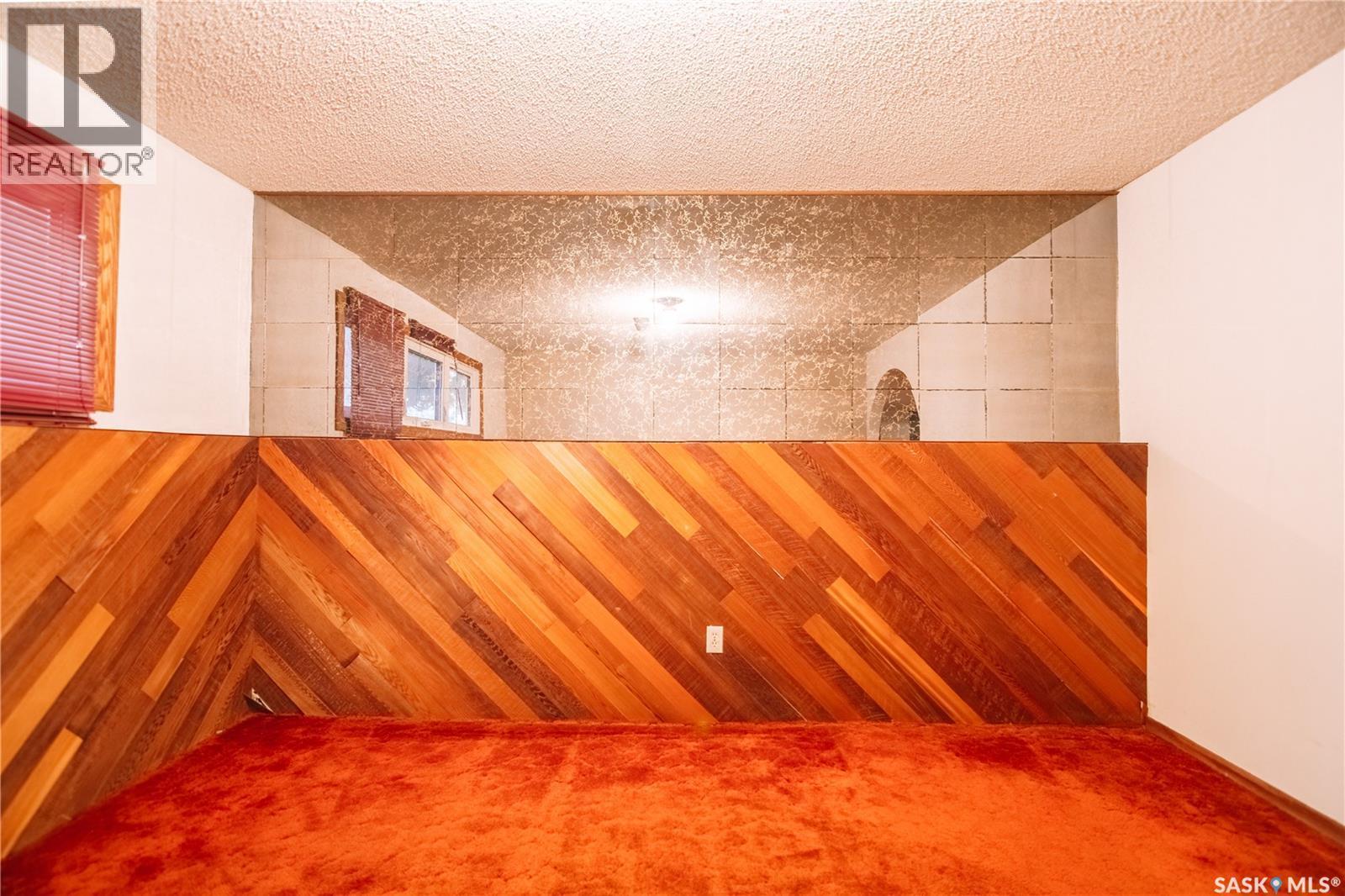 31 Trifunov Crescent, Regina, SK - Indoor Photo Showing Other Room