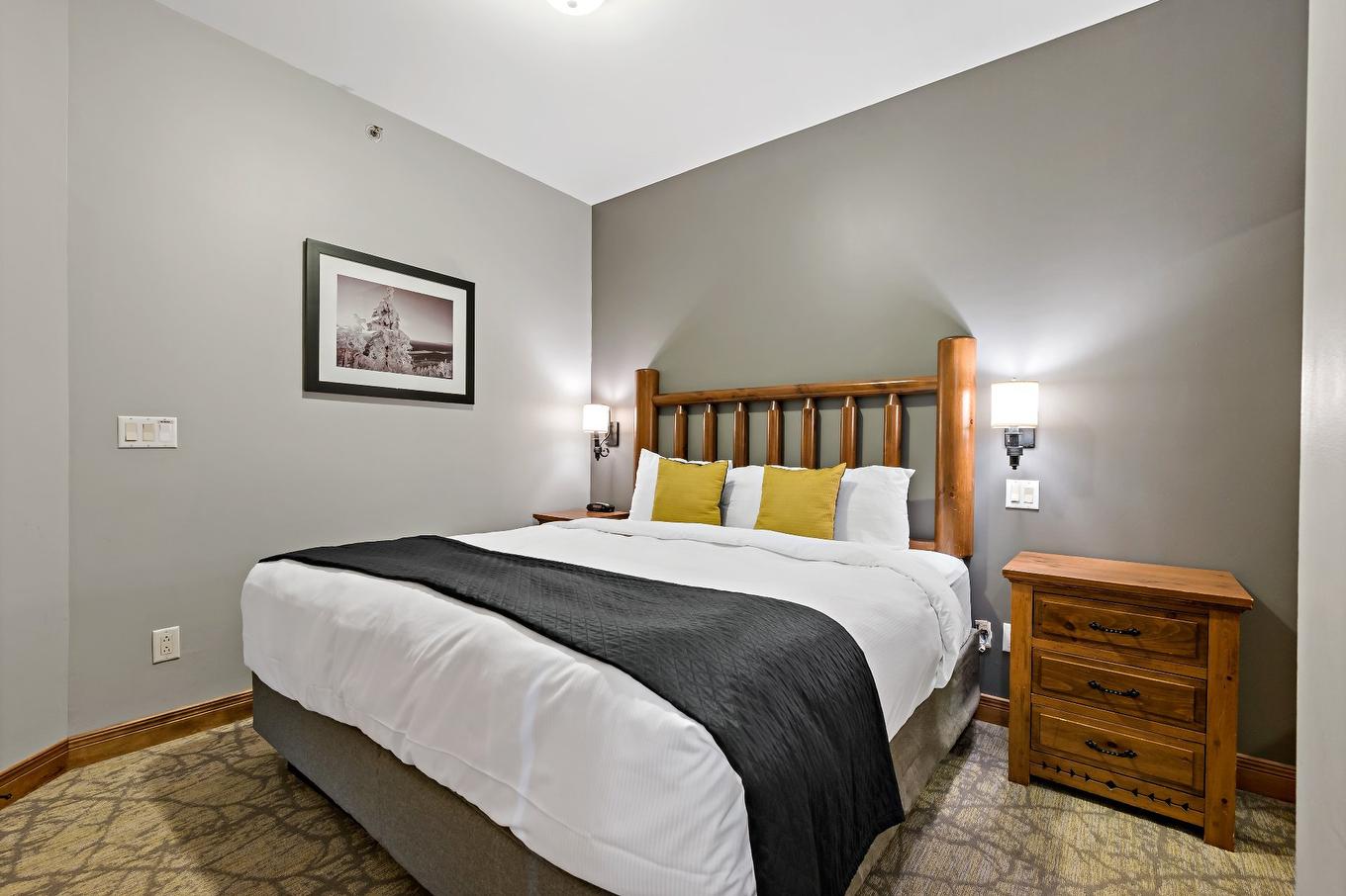 Bedroom - 20-2396 Rue Labelle, Mont-Tremblant, QC - Indoor Photo Showing Bedroom