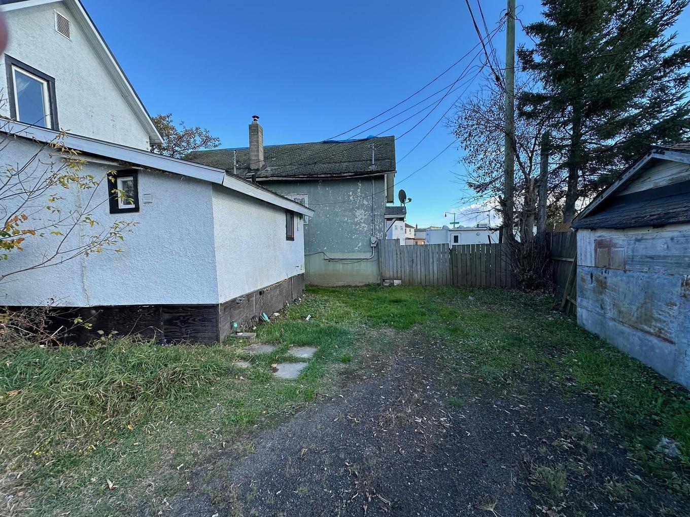 731 Simpson Street, Thunder Bay, ON - Outdoor