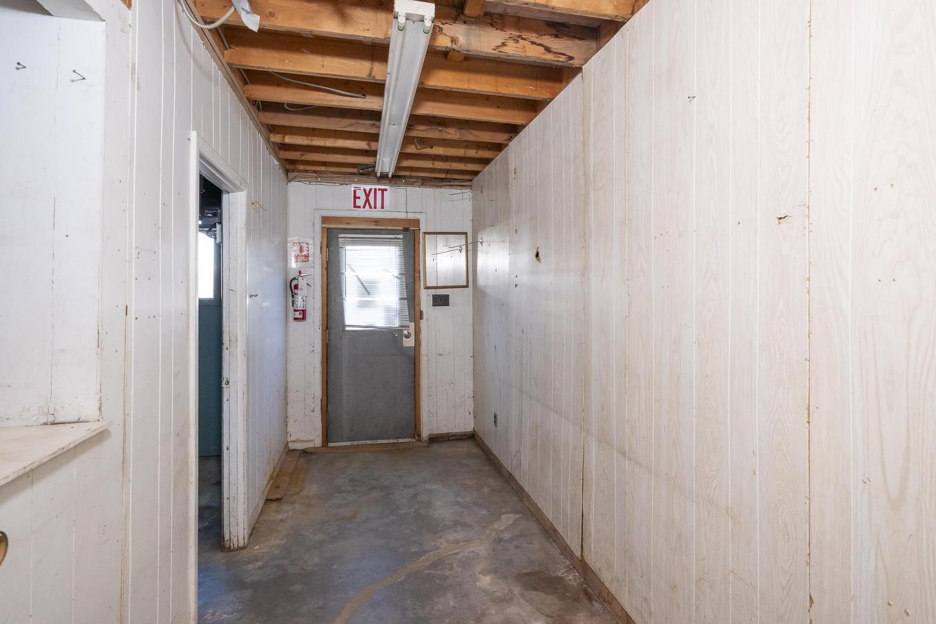 561 Tenth Ave., Thunder Bay, ON