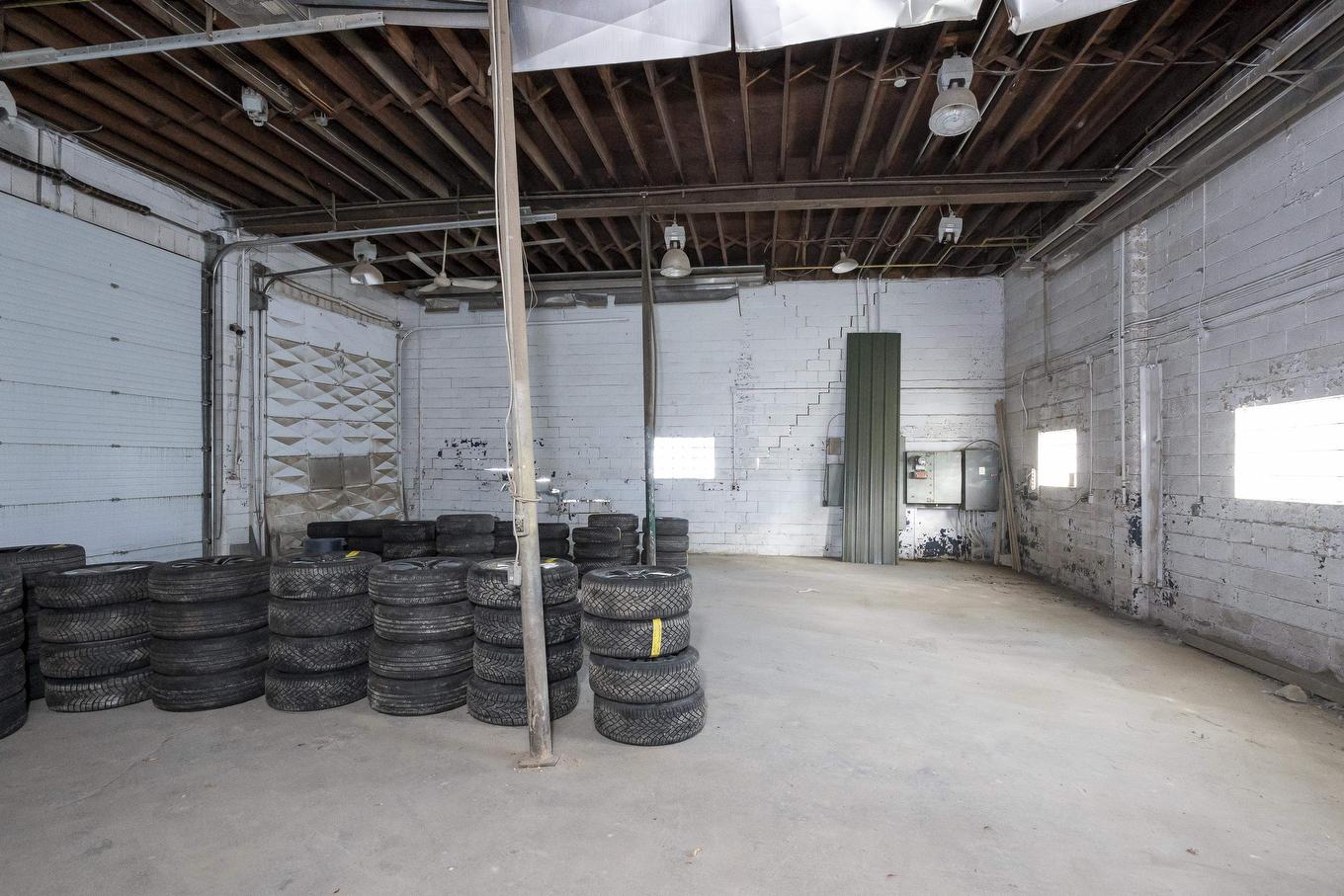 561 Tenth Ave., Thunder Bay, ON