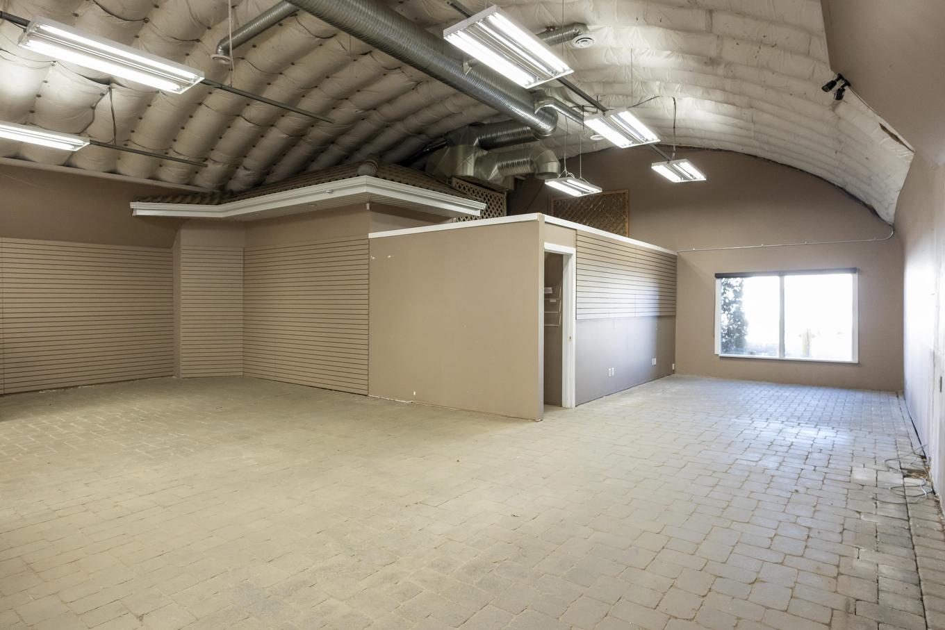 561 Tenth Ave., Thunder Bay, ON