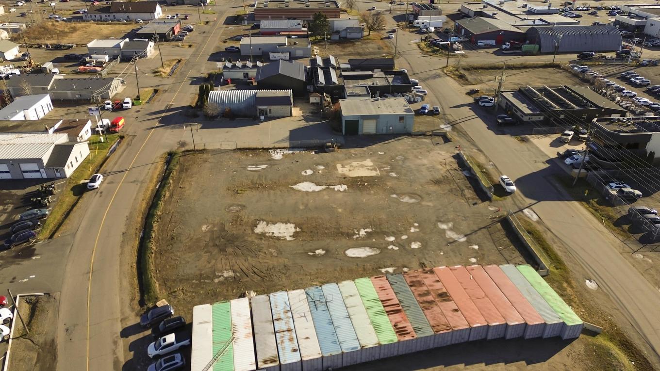 561 Tenth Ave., Thunder Bay, ON