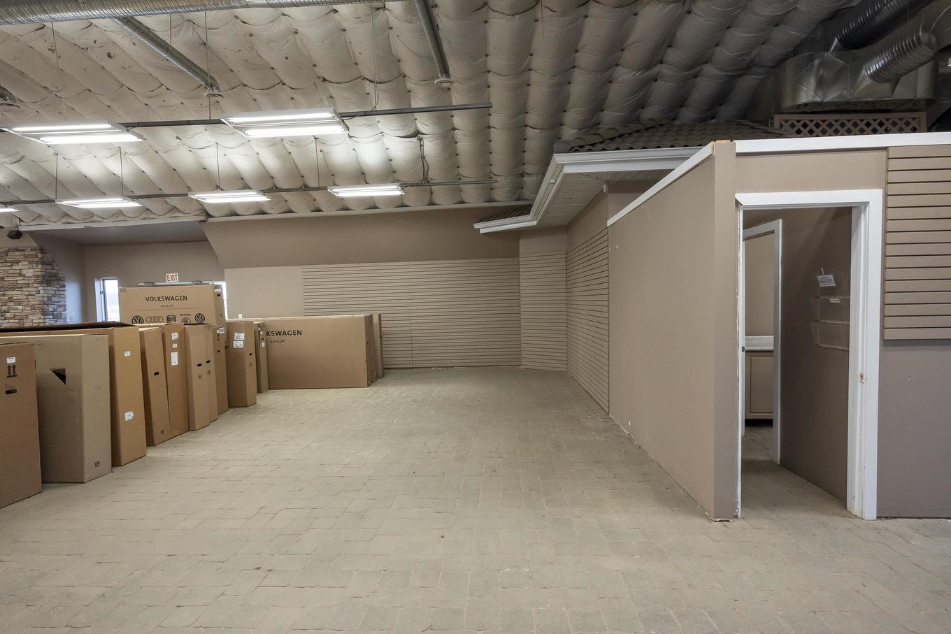 561 Tenth Ave., Thunder Bay, ON