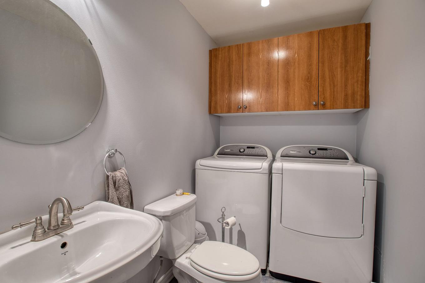 Salle d'eau - 311 Ch. Lagounaris, Saint-Sauveur, QC - Indoor