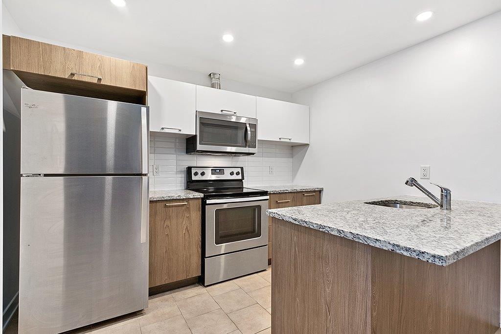 Kitchen - 329 Rue James, Shawville, QC - Indoor Photo Showing Kitchen With Upgraded Kitchen
