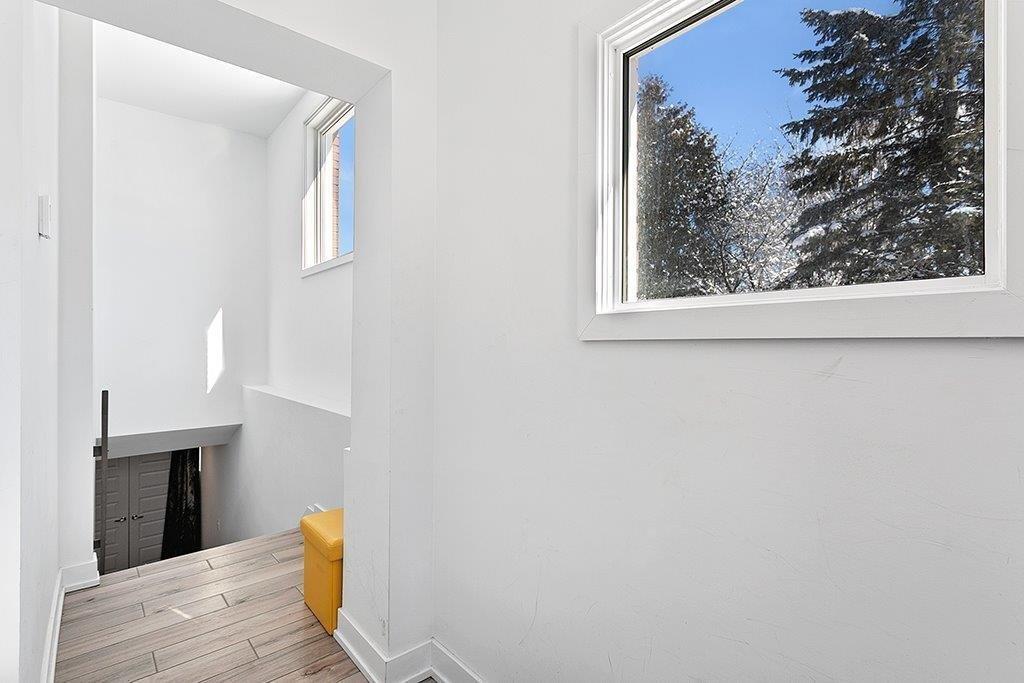 Hall - 329 Rue James, Shawville, QC - Indoor Photo Showing Other Room