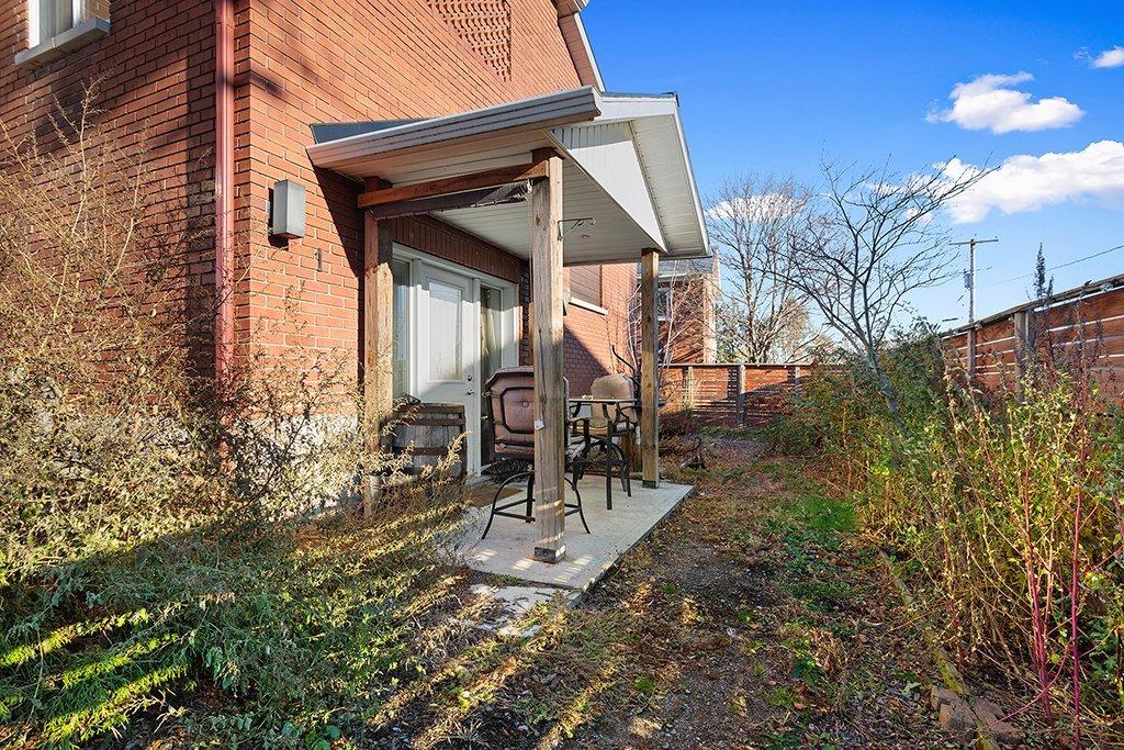 Exterior - 329 Rue James, Shawville, QC - Outdoor