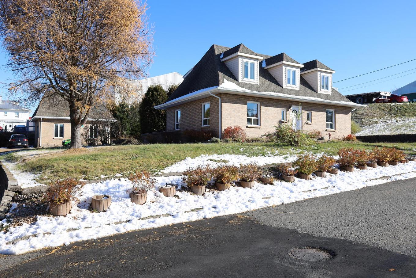 Frontage - 985 Rue Adélard, Saint-Pascal, QC - Outdoor