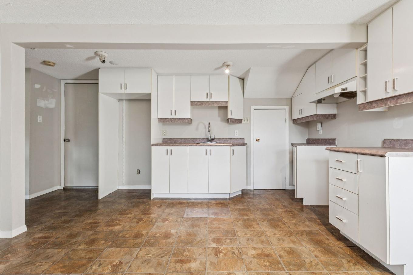Cuisine - 50 Rue De Nevers, Gatineau (Gatineau), QC - Indoor Photo Showing Kitchen