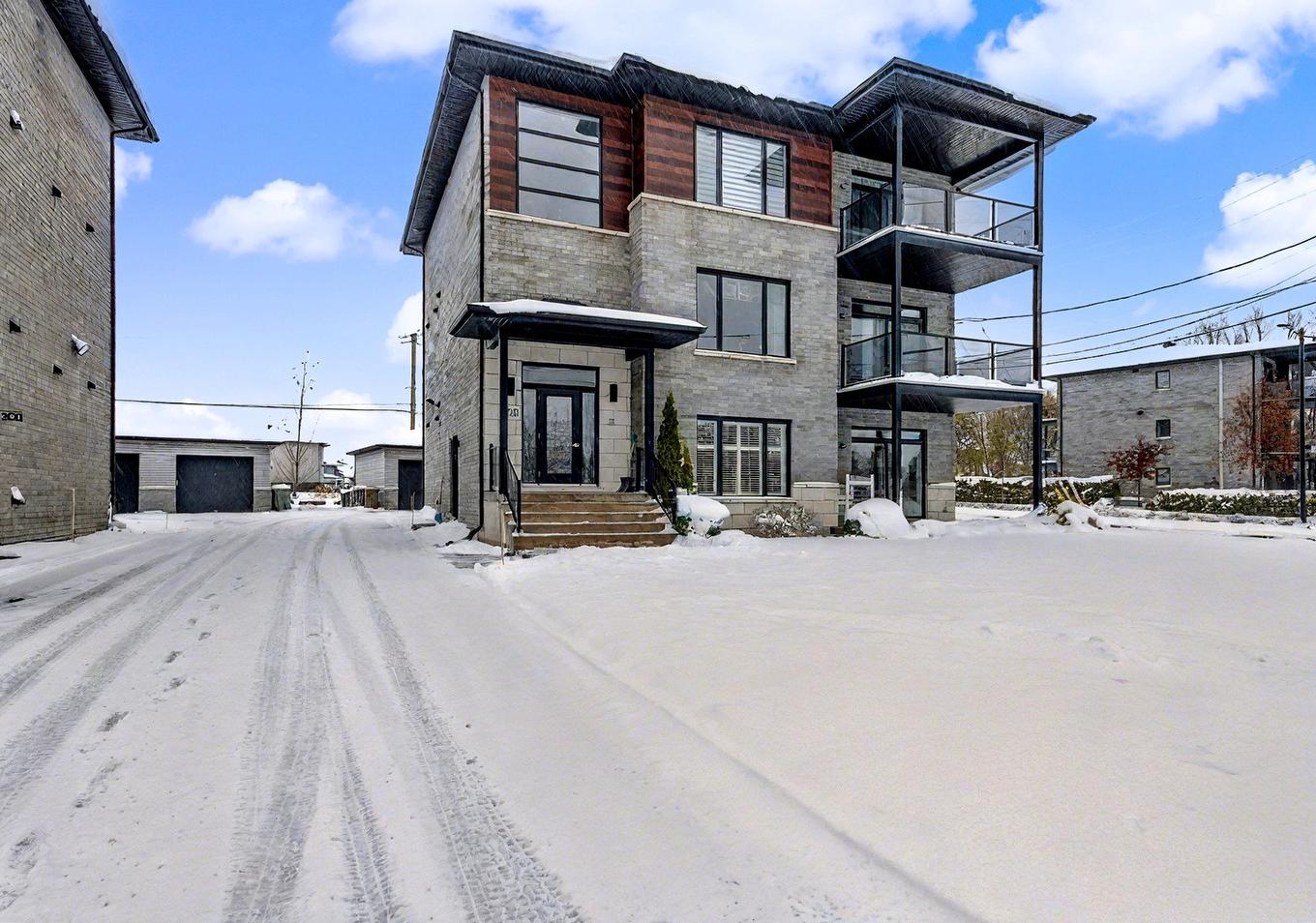Façade - 101-466 Rue Jean-Talon, Saint-Jean-Sur-Richelieu, QC - Outdoor With Facade