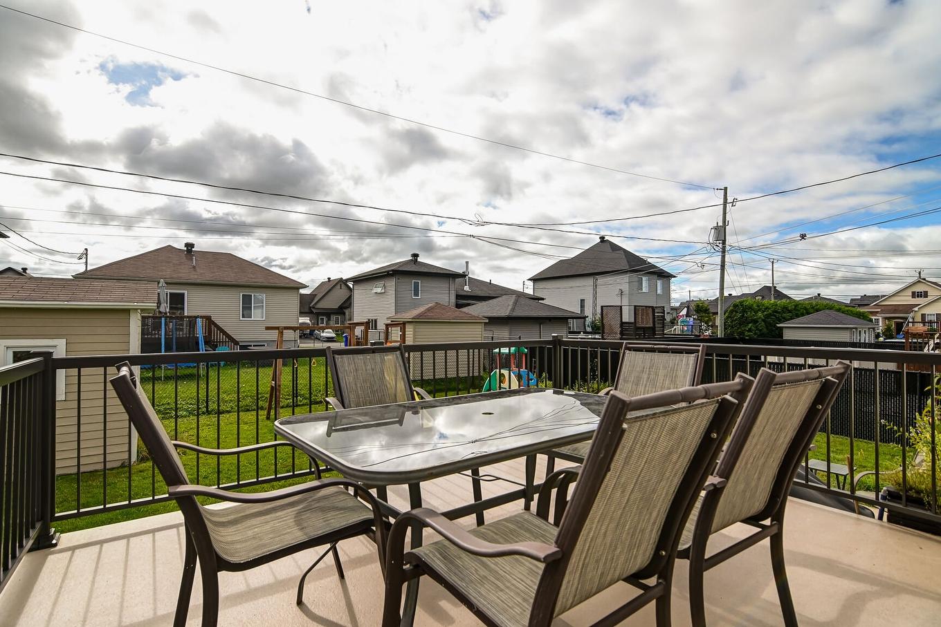 Autre - 10350 Rue Du Sauvignon, Mirabel, QC - Outdoor With Exterior