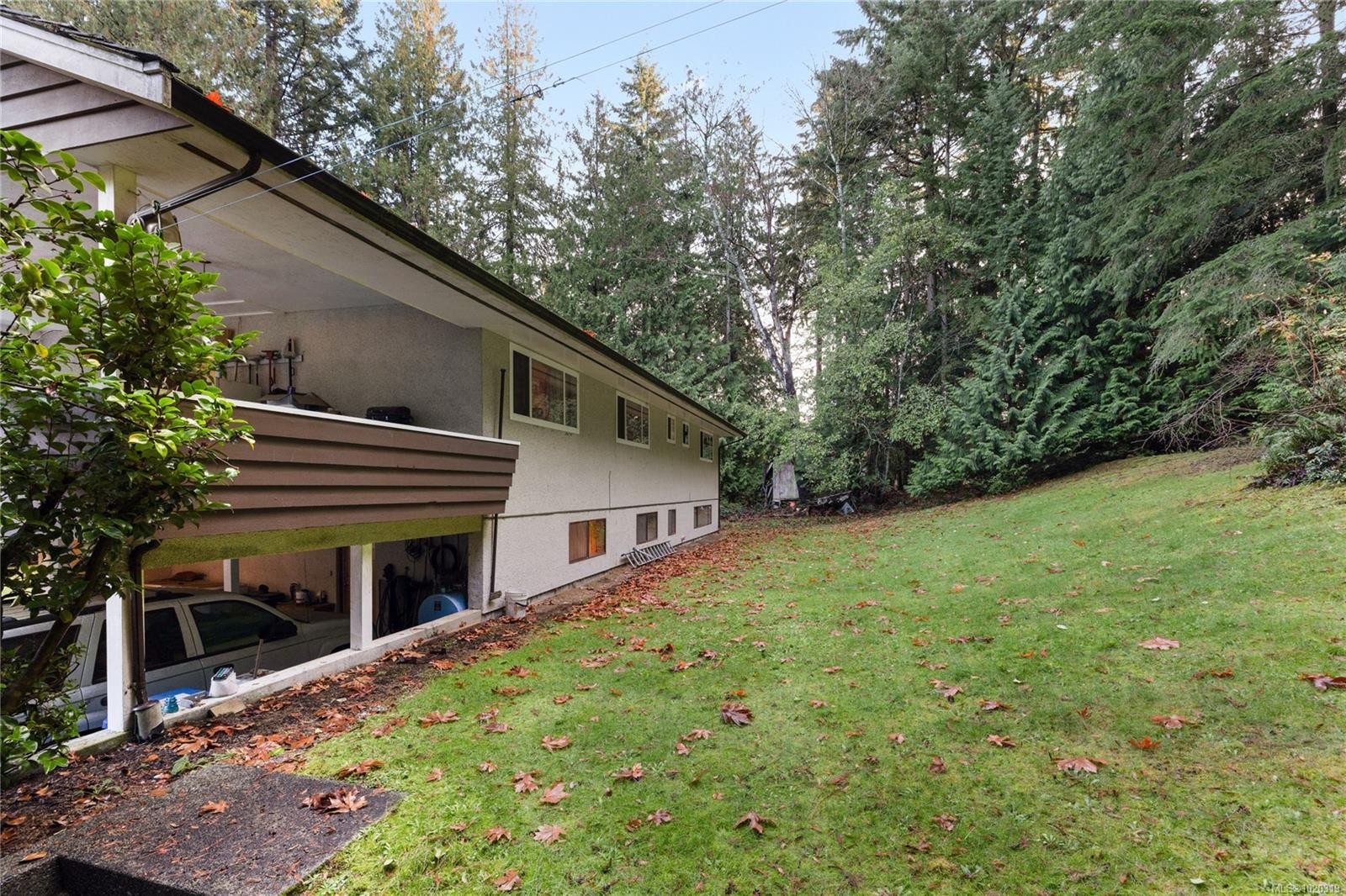 5621 Hammond Bay Rd, Nanaimo, BC