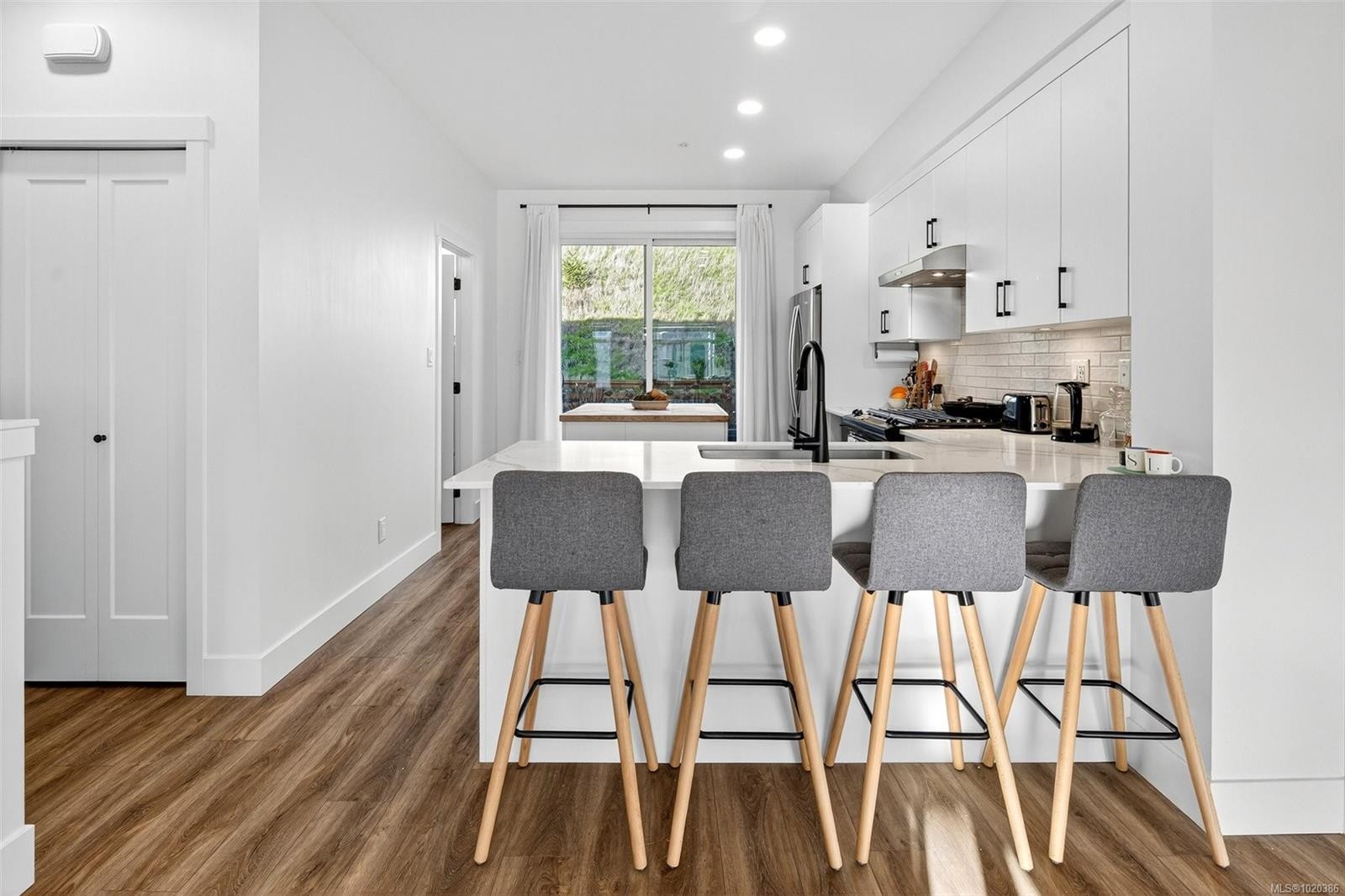 21-255 Caspian Dr, Colwood, BC