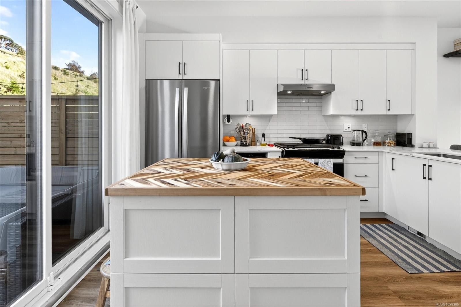 21-255 Caspian Dr, Colwood, BC