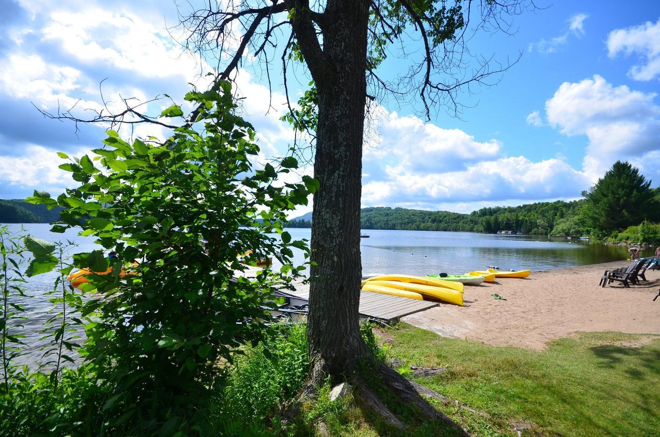 Bord de l'eau - 124-2396 Rue Labelle, Mont-Tremblant, QC - Outdoor With Body Of Water With View