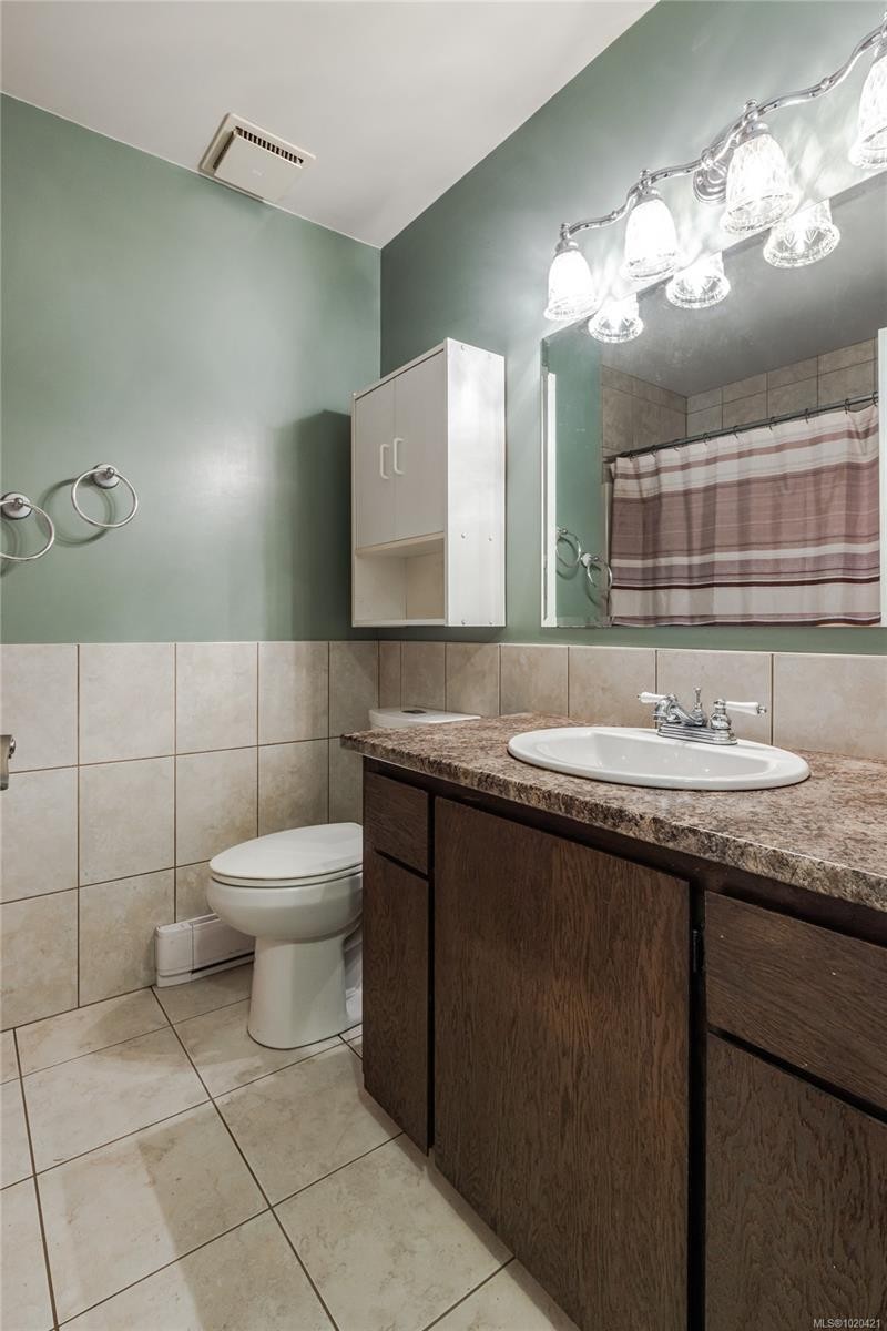 6027 Marie Pl, Nanaimo, BC