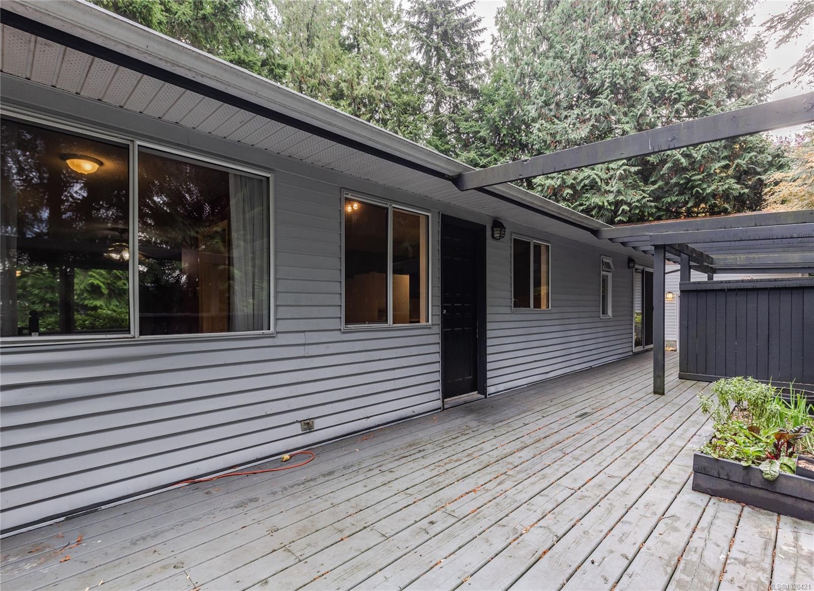 6027 Marie Pl, Nanaimo, BC