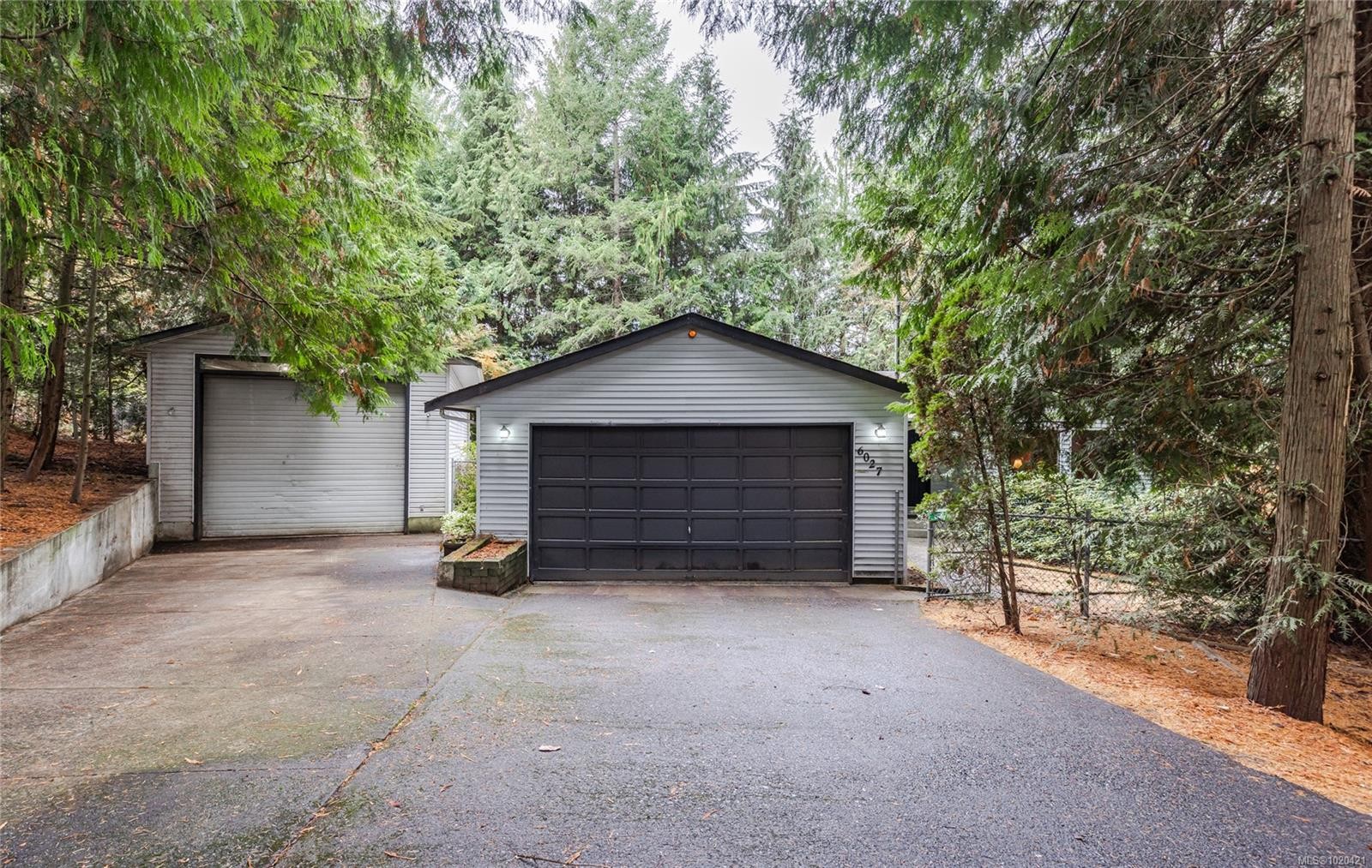 6027 Marie Pl, Nanaimo, BC