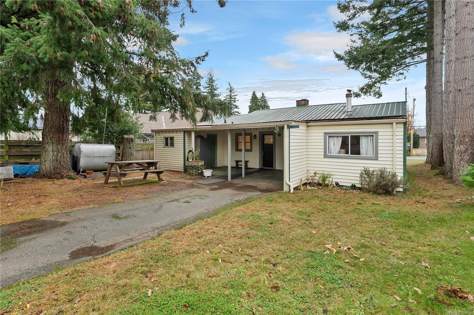 548 Birch St, Campbell River, BC