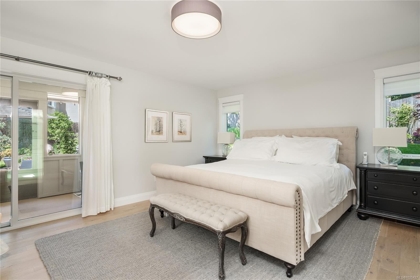 2780 Arbutus Rd, Saanich, BC