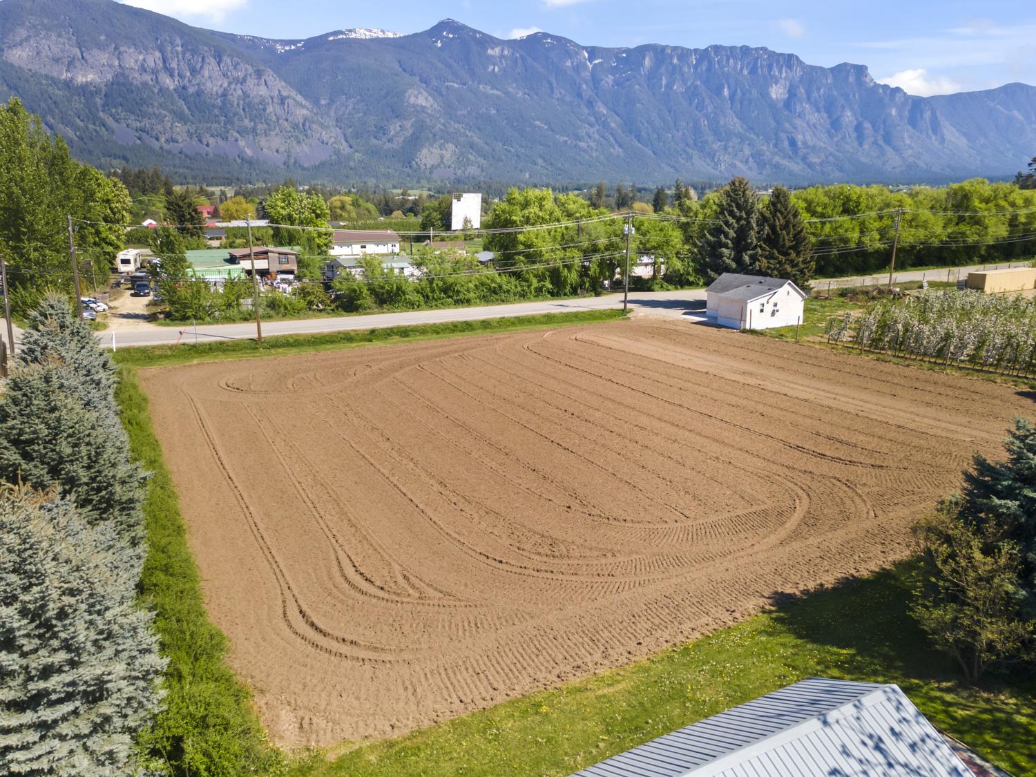 409 33Rd Avenue, Erickson, BC - Outdoor With View