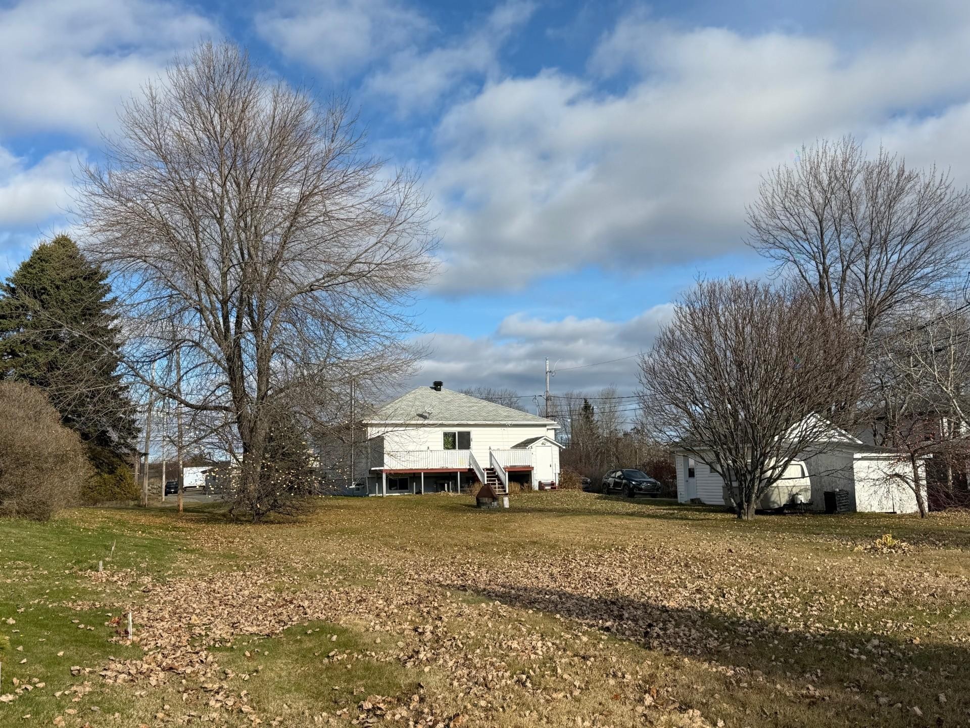 Back of Structure - 278 Boul. Perron O., Caplan, QC - Outdoor With View