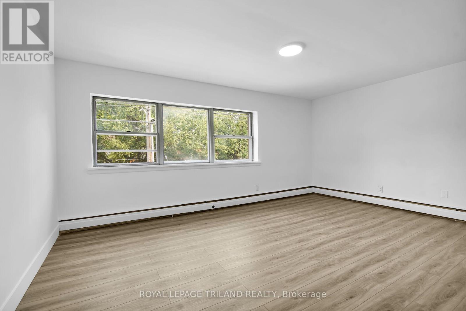 8 - 20 Craig Street, London South (South F), ON - Indoor Photo Showing Other Room