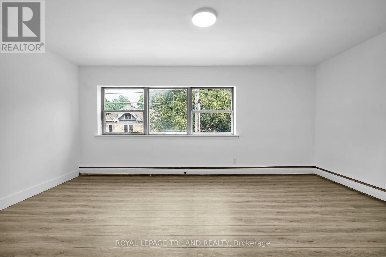 8 - 20 Craig Street, London South (South F), ON - Indoor Photo Showing Other Room