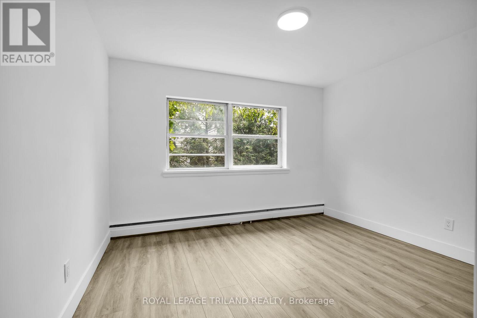 8 - 20 Craig Street, London South (South F), ON - Indoor Photo Showing Other Room