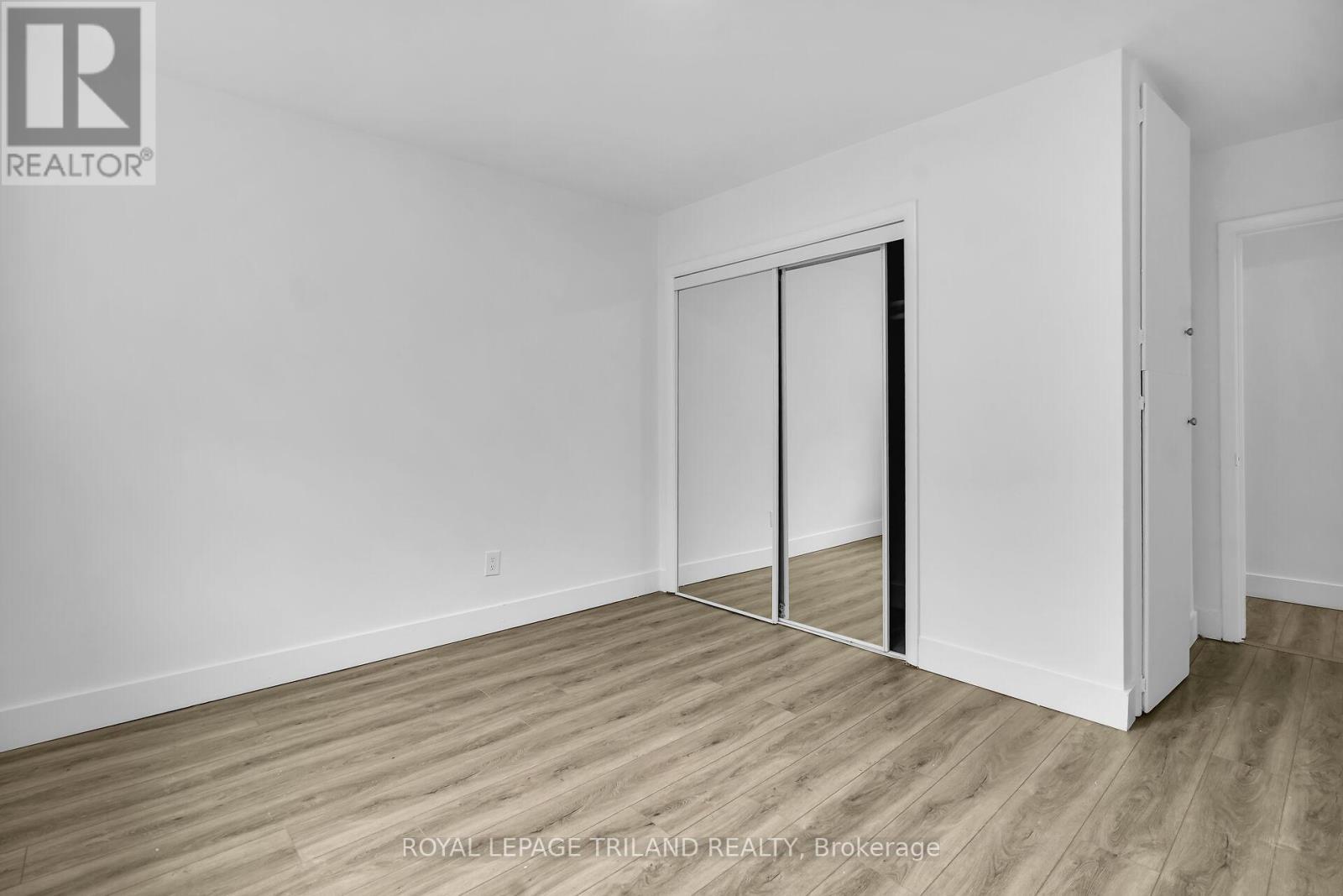 8 - 20 Craig Street, London South (South F), ON - Indoor Photo Showing Other Room