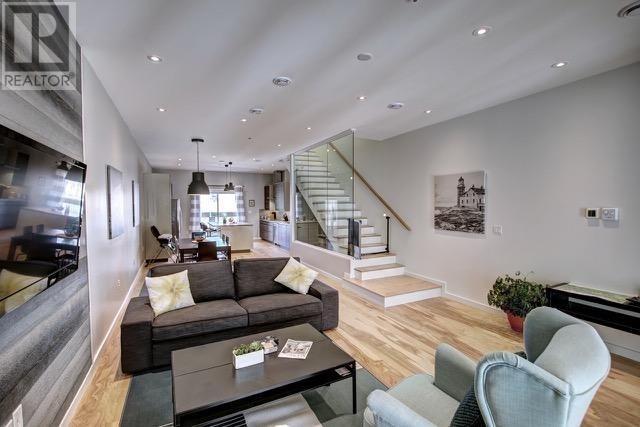 42 Brine Street, St. John'S, NL - Indoor Photo Showing Living Room