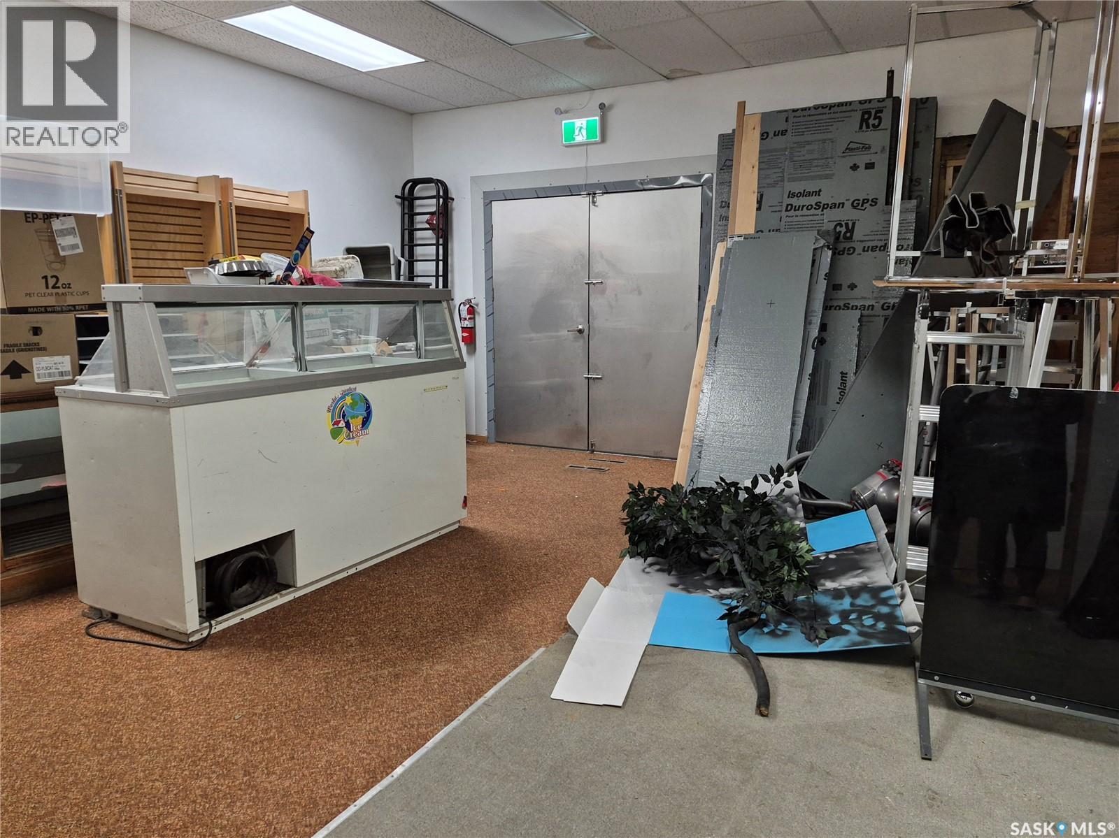 Shaunavon Liquor Store, Shaunavon, SK