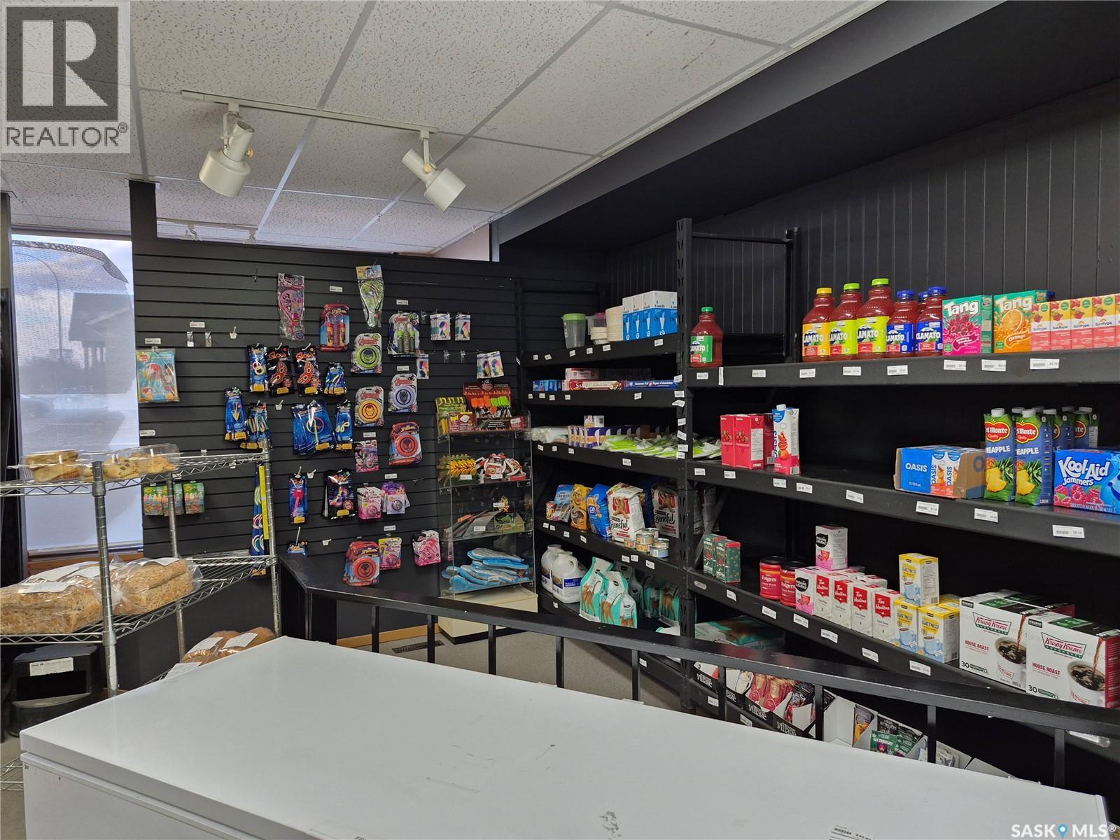 Shaunavon Liquor Store, Shaunavon, SK