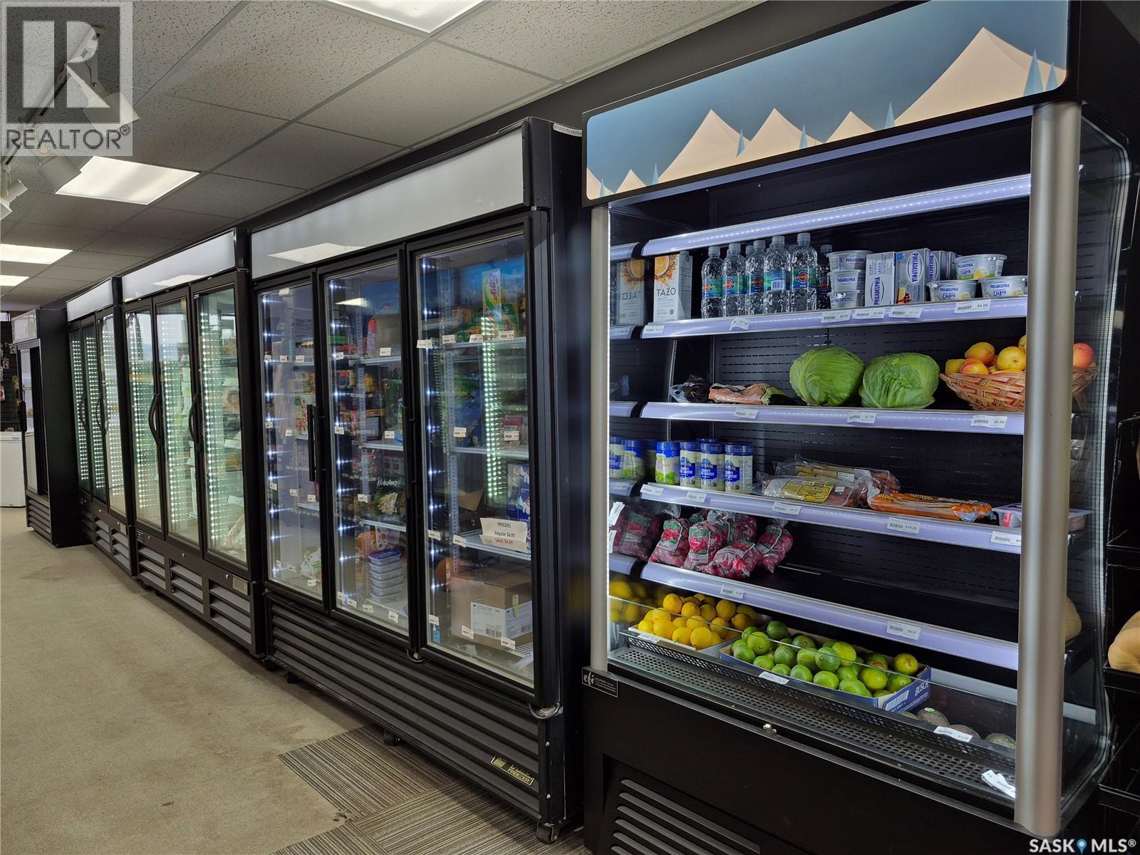 Shaunavon Liquor Store, Shaunavon, SK