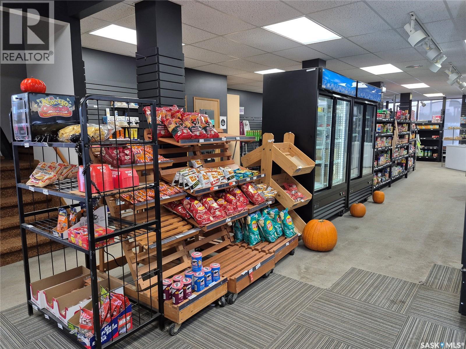 Shaunavon Liquor Store, Shaunavon, SK