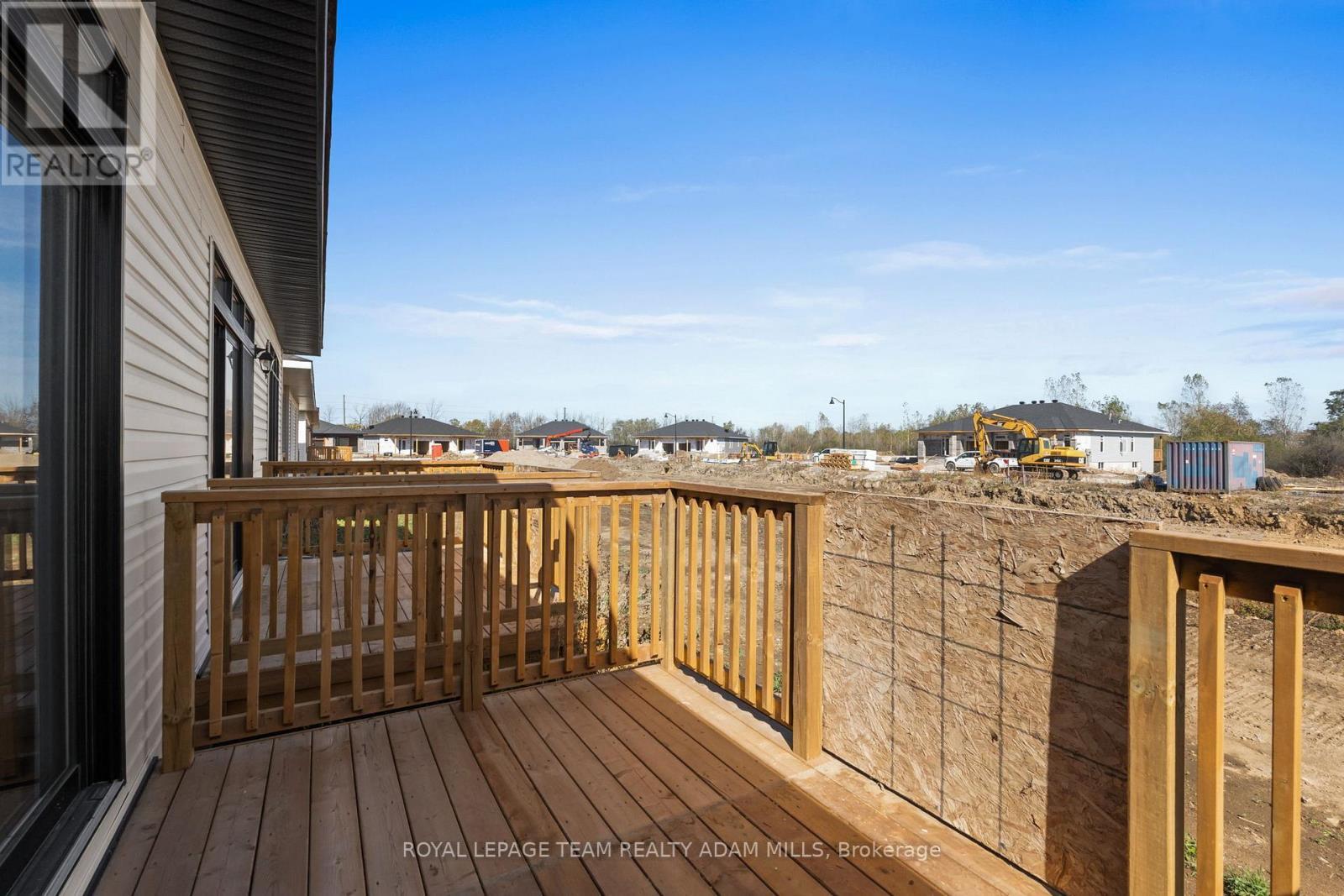 1047 Moore Street, Brockville, ON - Outdoor