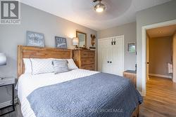 Queen size second bedroom -