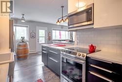 Slide in stove + built in microwave -