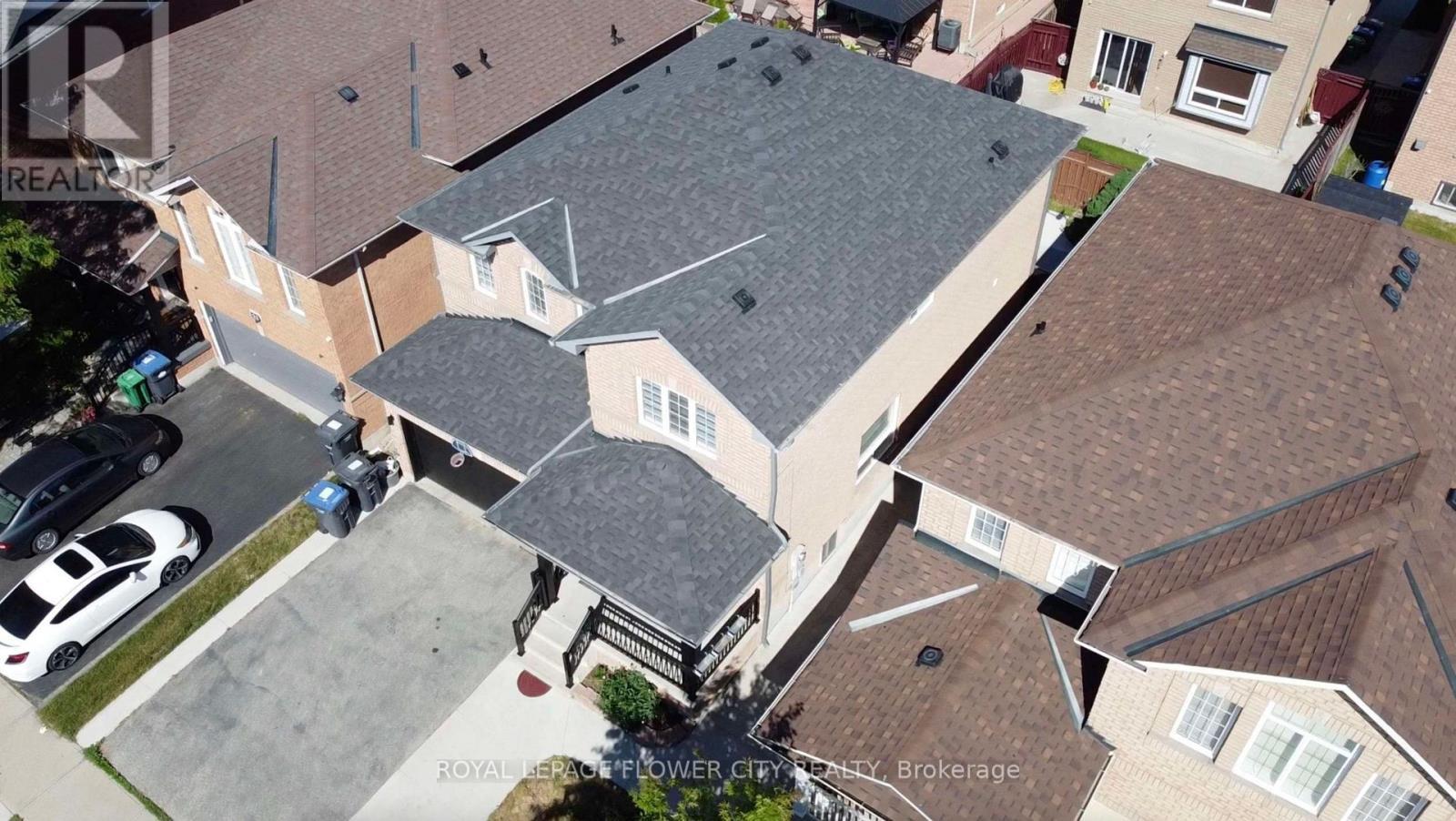 20 Four Seasons Circle, Brampton, ON - Outdoor